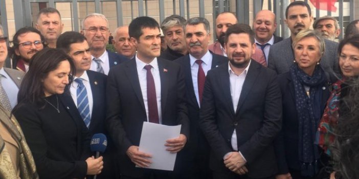 İYİ Parti'den Arnavutköy Belediyesi'ndeki yolsuzlukla ilgili suç duyurusu