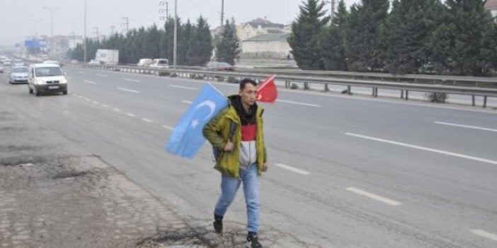 Doğu Türkistan için İstanbul'dan Ankara'ya yürüyor!