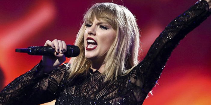 Taylor Swift, konserine gelen hayranlarının gizlice fotoğrafını çekmiş