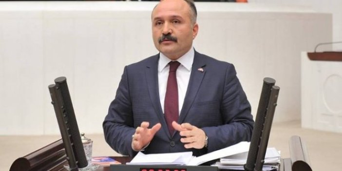 Erhan Usta: "Ekonomi resesyona sürükleniyor"