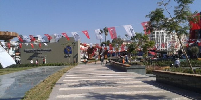 Antalya Büyükşehir Belediyesi’nden Ensar Vakfına bedava iş yeri