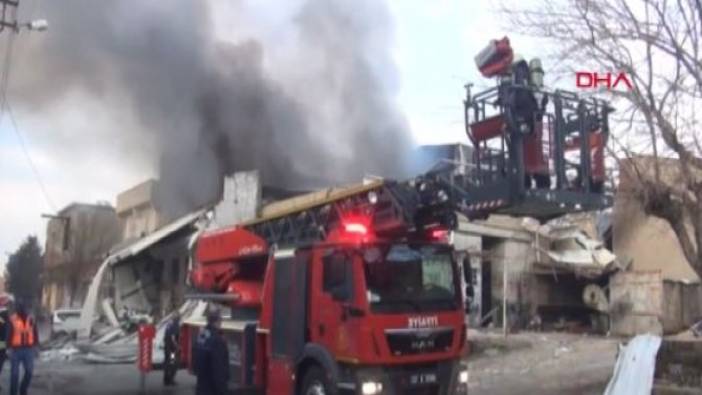 Gaziantep'te boya fabrikasında yangın (11 Ocak 2019)