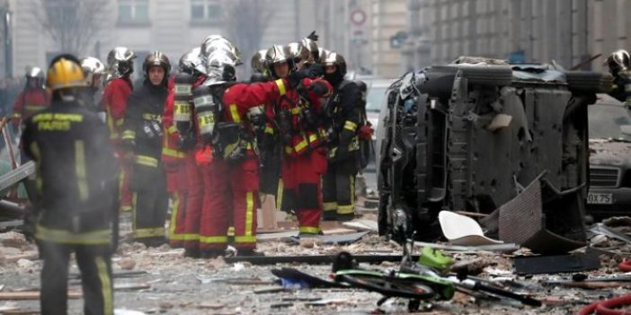 Paris’te patlama! 4 kişi öldü!