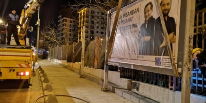 CHP'li belediyenin bilboardlarını İBB kaldırdı