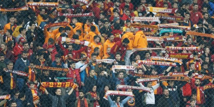 Galatasaray taraftarından 'forvet' tezahüratı