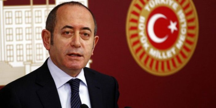 CHP Genel Sekreteri Akif Hamzaçebi istifa etti