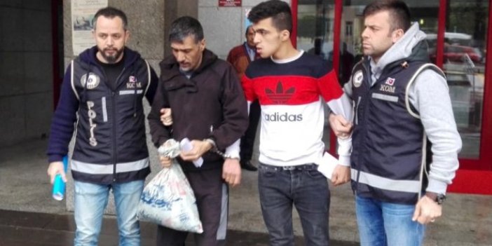 Sahte dolarlarla yakalanan 2 Suriyeli tutuklandı