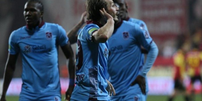 Trabzonspor’un genç yıldızı Abdülkadir Parmak’tan yürek burkan açıklama!