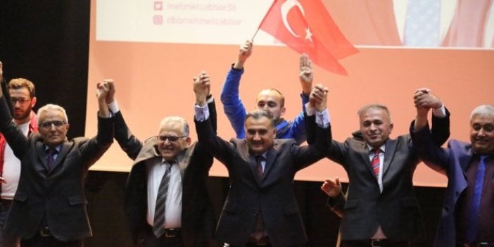 İŞKUR’dan emir gibi AKP mesajı:  “Toplantıya katılmak zorunludur”