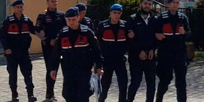 'Jandarma istihbaratçıyız' diyerek ev basıp, altın aradılar