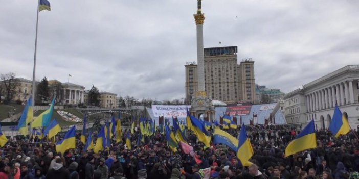 Ukrayna'da Poroşenko'ya 'yolsuzluk' protestosu