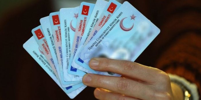 Son bir yılda 19 milyon yeni kimlik basıldı