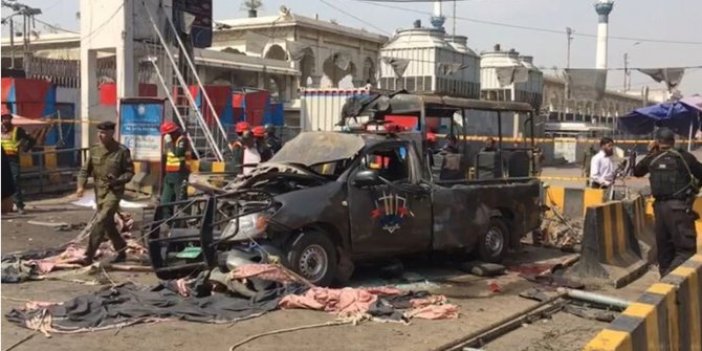 Pakistan'da patlama: En az 5 ölü