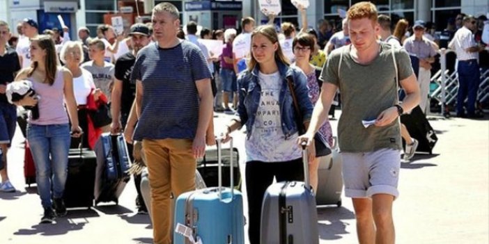 Yabancı turist sayısında yüzde 24 artış