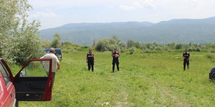 Torununun ölümünden sorumlu tuttuğu 4 kişiye ateş açtı