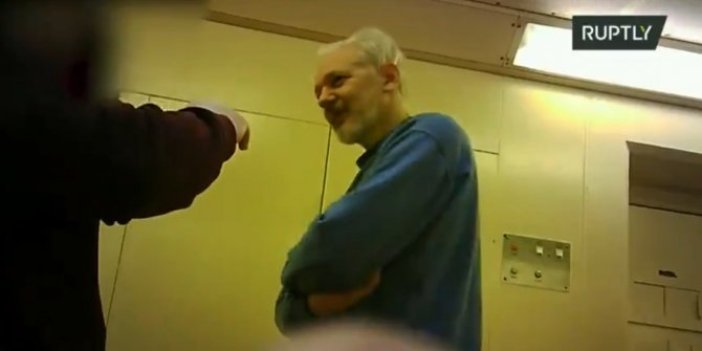 Assange’ın cezaevindeki ilk görüntüleri yayınlandı