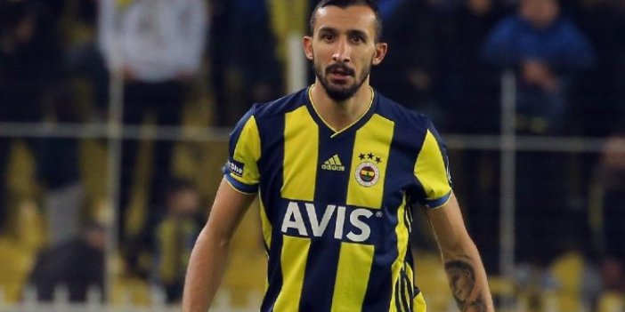 Mehmet Topal Fenerbahçe'den ayrıldı