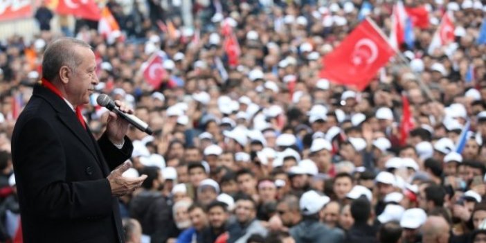 Yeni Şafak yazarı: "AKP için büyü bozuldu demenin tam vakti"