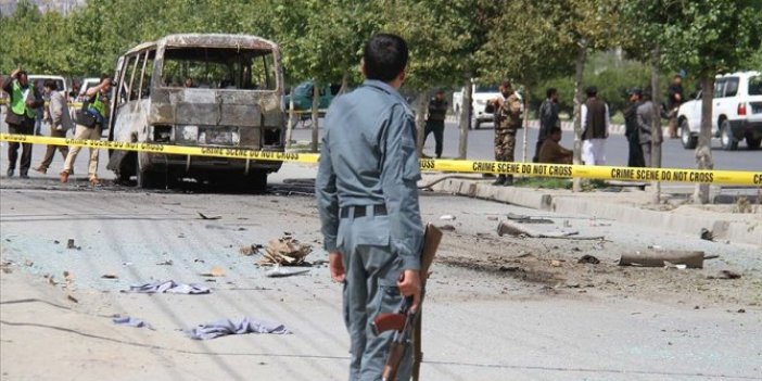 Afganistan'da otobüse saldırı: 32 ölü