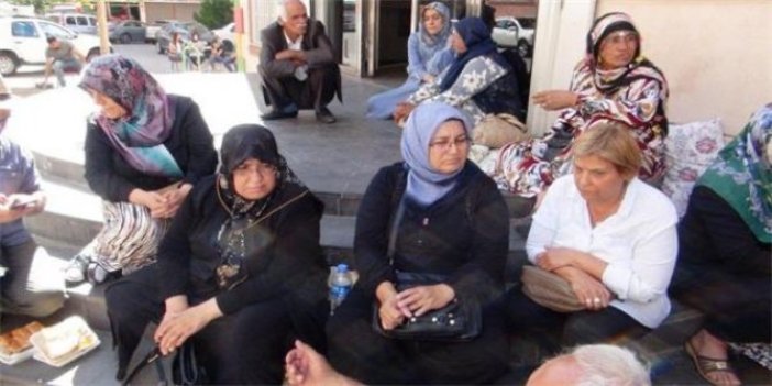 HDP binası önünde bekleyen aile sayısı 8'e yükseldi