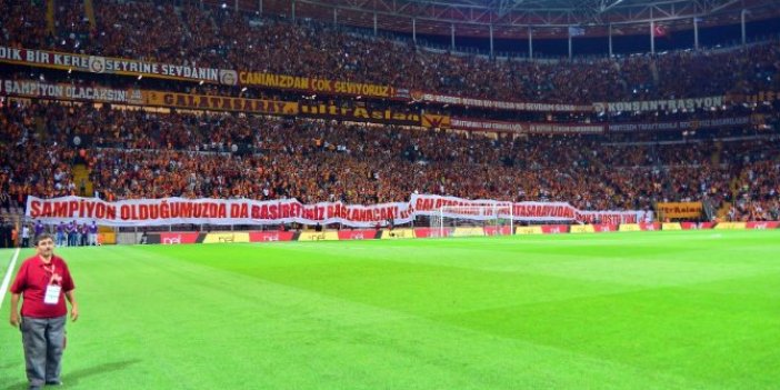Galatasaray taraftarından TFF’ye pankartlı tepki