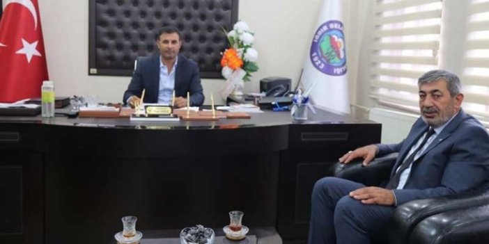 MHP'li başkandan HDP'li belediyeye ziyaret