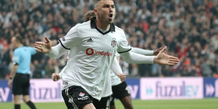 Beşiktaş'ta Burak Yılmaz rötarlı geliyor