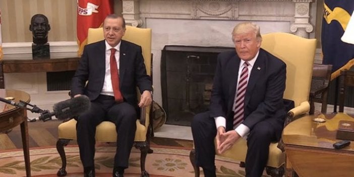 Deniz Zeyrek: “Trump’ın amacı koltuğunu korumak”