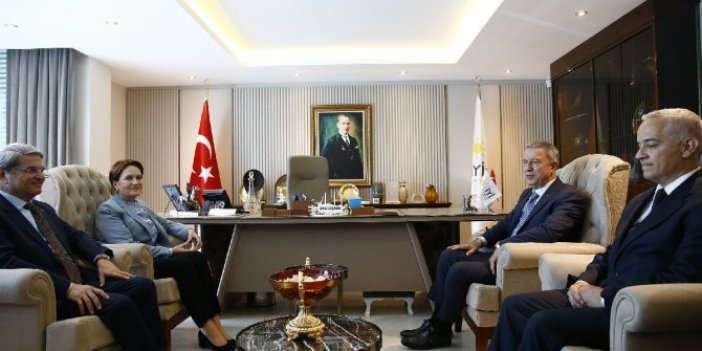 Milli Savunma Bakanı Akar, Akşener’i ziyaret etti