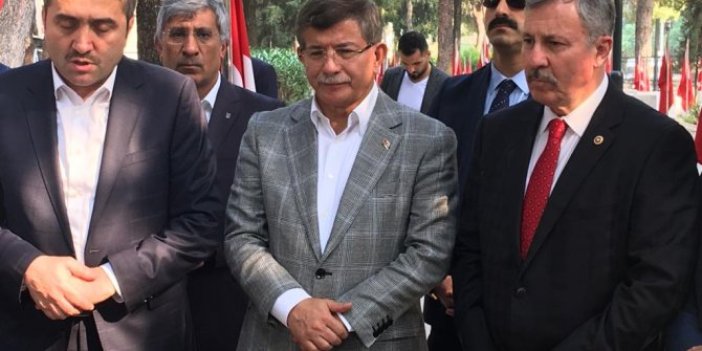 Davutoğlu, yeni partinin ilk buluşmasını gerçekleştiriyor