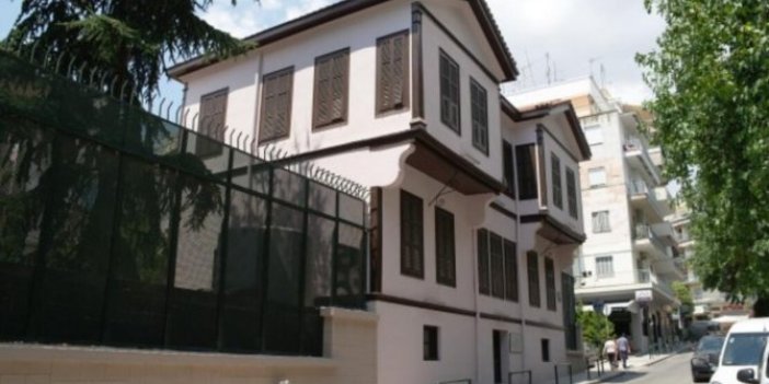Atatürk'ün evi ziyarete kapatıldı!