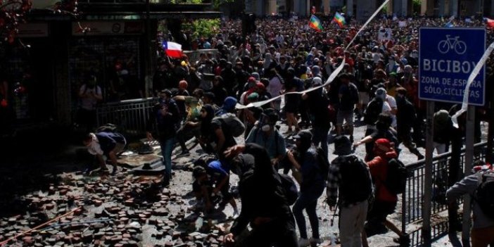 Şili'de zam protestolarında ölü sayısı artıyor!