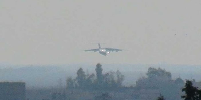 Kamışlı'ya inen Rus uçağı Nusaybin'den görüntülendi