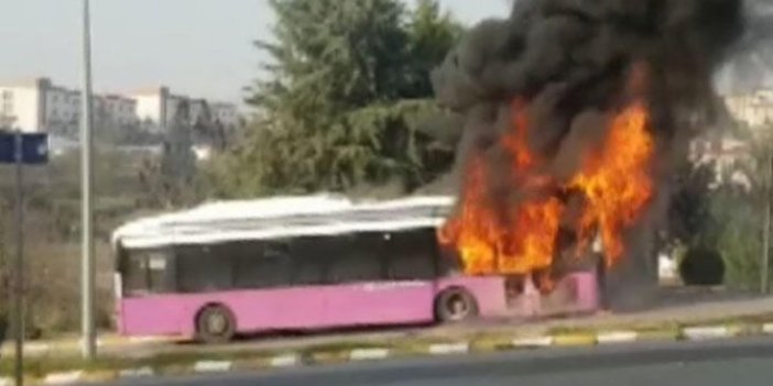 Otobüste yangın paniği! Bir anda alev aldı