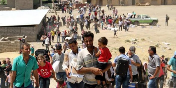 Bir haftada 25 bin Suriyeli sınıra dayandı!