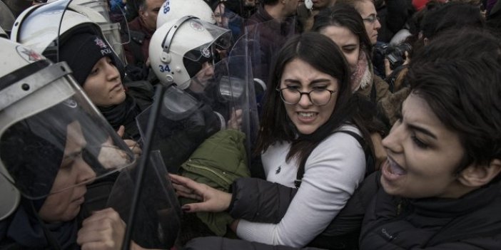'Las Tesis' eyleminde gözaltına alınan kadınlarda yeni gelişme