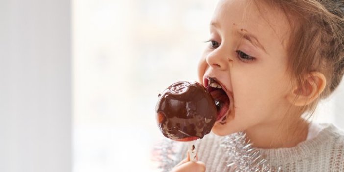 Çocuk migrenlerinin sebebi çikolata ve peynir olabilir