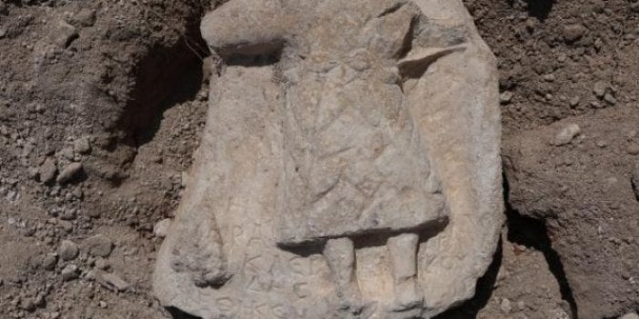 Karabük'te 1800 yıllık adak levhası bulundu