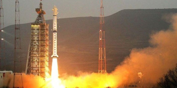 Çin'den uzaya saniyede 10 gigabayt veri transfer edecek uydu!