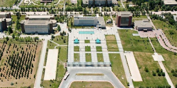 Elazığ'daki depremin ardından İnönü Üniversitesi'nden tepki çeken karar