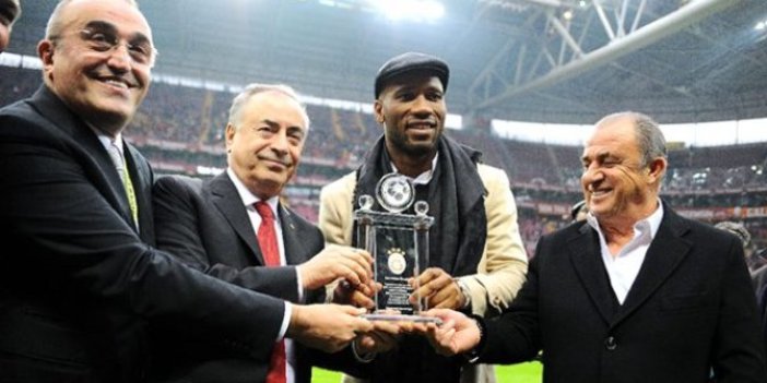 Galatasaray'dan Drogba iddialarına yalanlama
