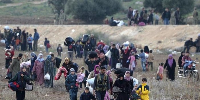 Sınırdaki Suriyelilerin sayısı yarım milyonu geçti