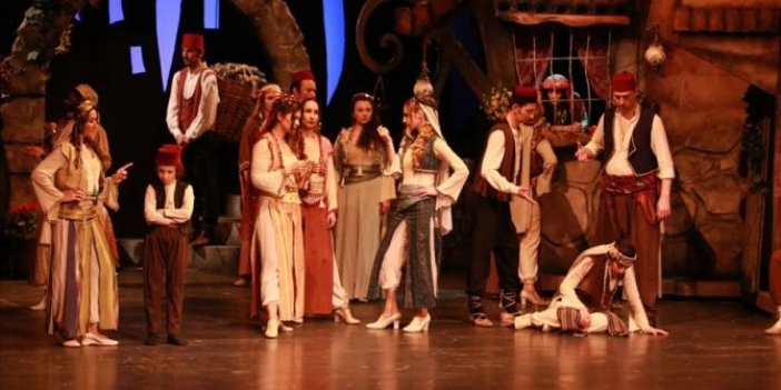 Kanlı Nigar' Samsun'da sanatseverlerle buluştu