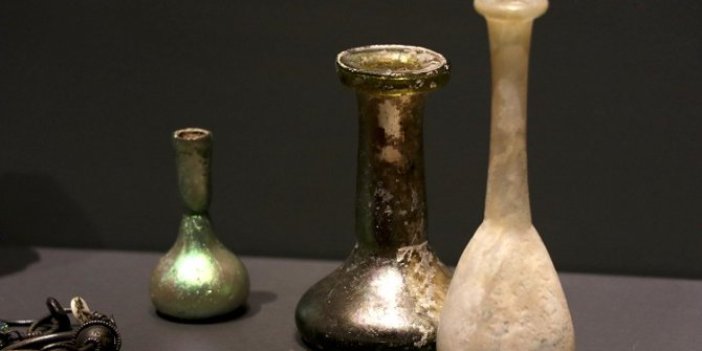 Aşkın tarihi 'gözyaşı şişeleri'nde saklı