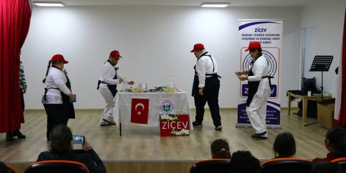"Özel çocuklar" müzikallerle farkındalık oluşturuyor