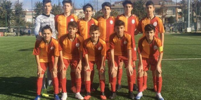 Galatasaray-Başakşehir U14 maçında gerginlik