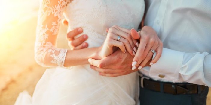 TÜİK: Evlilikler azaldı, boşanmalar arttı