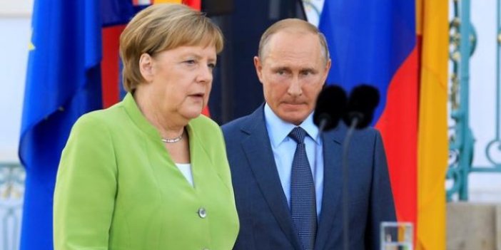 Putin ve Merkel'den İdlib görüşmesi