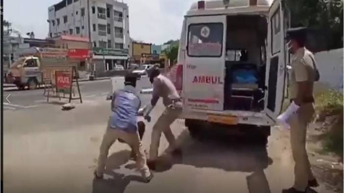 Hindistan polisinden sokağa  çıkanlara akıl almaz ceza