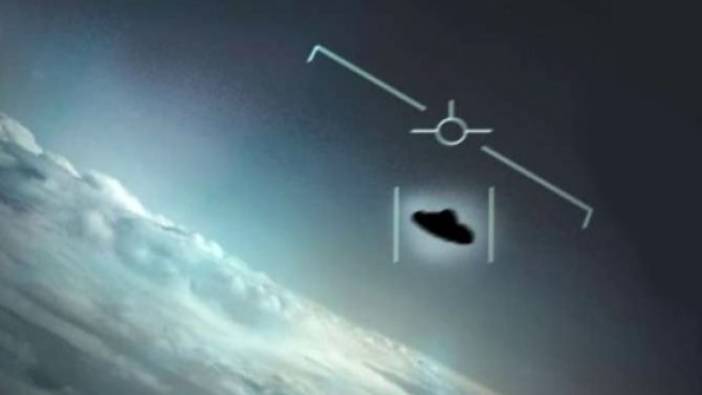 Pentagon gizli UFO görüntülerini yayınladı!